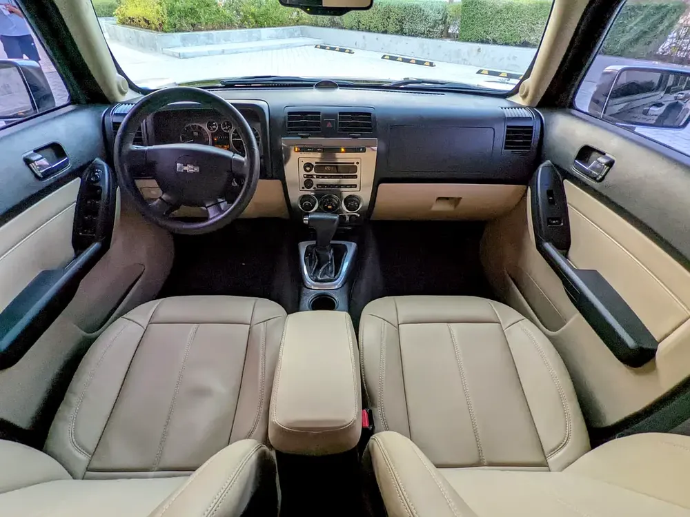 HUMMER H3 2007 G.C.C SPECIFICATION IN EXCELLENT CONDITION - Image 4