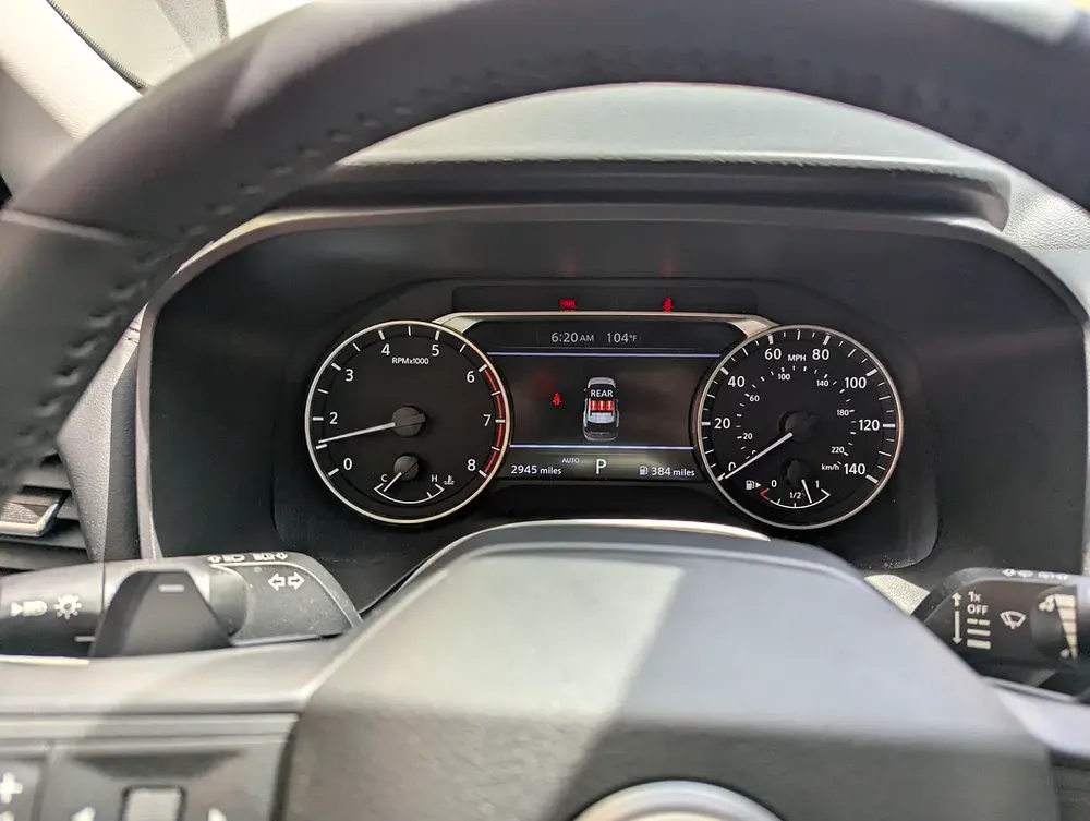 2025 Nissan Rogue SV AWD Pristine Condition - Image 5