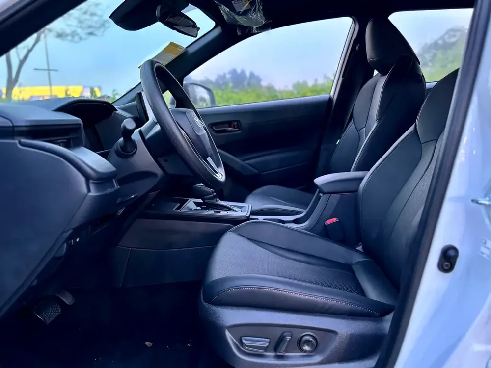 Toyota Frontlander 2025 Hybrid Chinese Spec - Brand New - Image 11