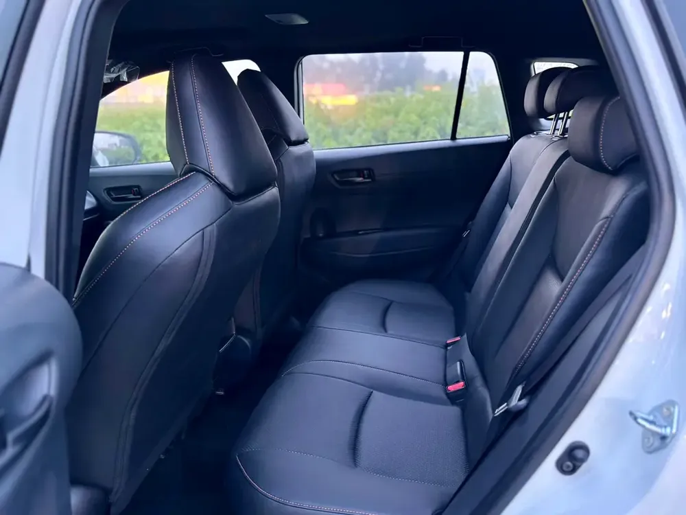 Toyota Frontlander 2025 Hybrid Chinese Spec - Brand New - Image 16