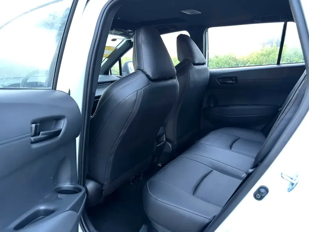 Toyota Frontlander 2025 Hybrid Chinese Spec - Brand New - Image 17