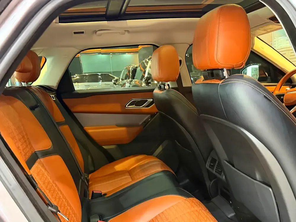 2021 Land Rover Range Rover Velar R-Dynamic SE - American Specs - Image 7