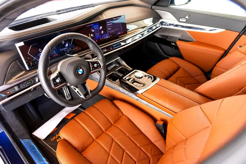BMW 740i M Sport Individual – 2026 | GCC | Only 3,745 KM | AED 449,000 - Image 5
