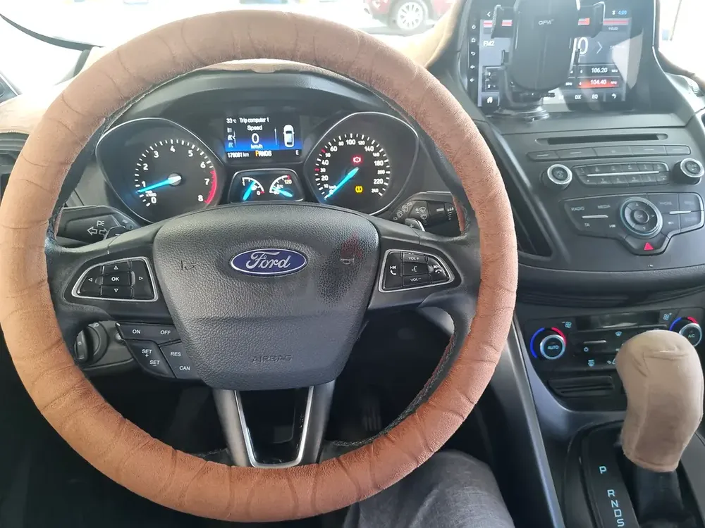 Ford Escape Titanium 2017 | GCC Specs | Top Option - Image 5