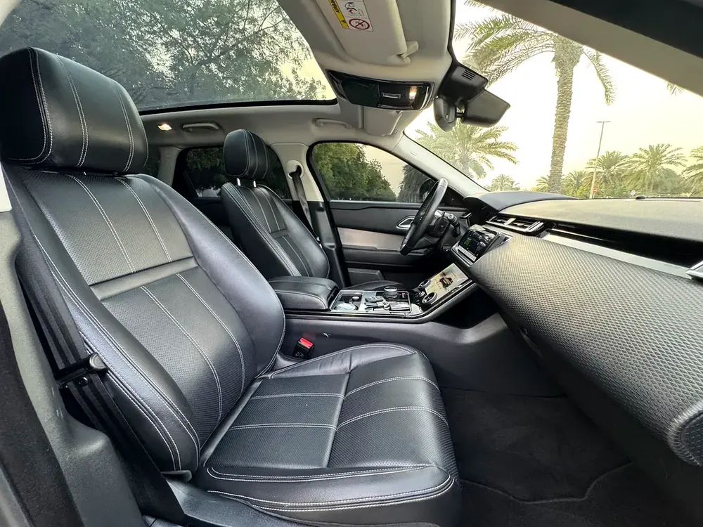 2020 Land Rover Range Rover Velar P250 S - GCC Specs - Image 13