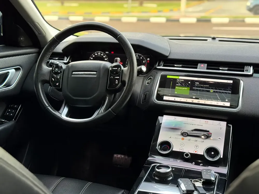 2020 Land Rover Range Rover Velar P250 S - GCC Specs - Image 15