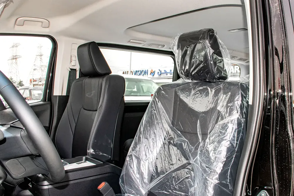 Toyota Granvia 2026 GCC Specs - Brand New Luxury Van - Image 11