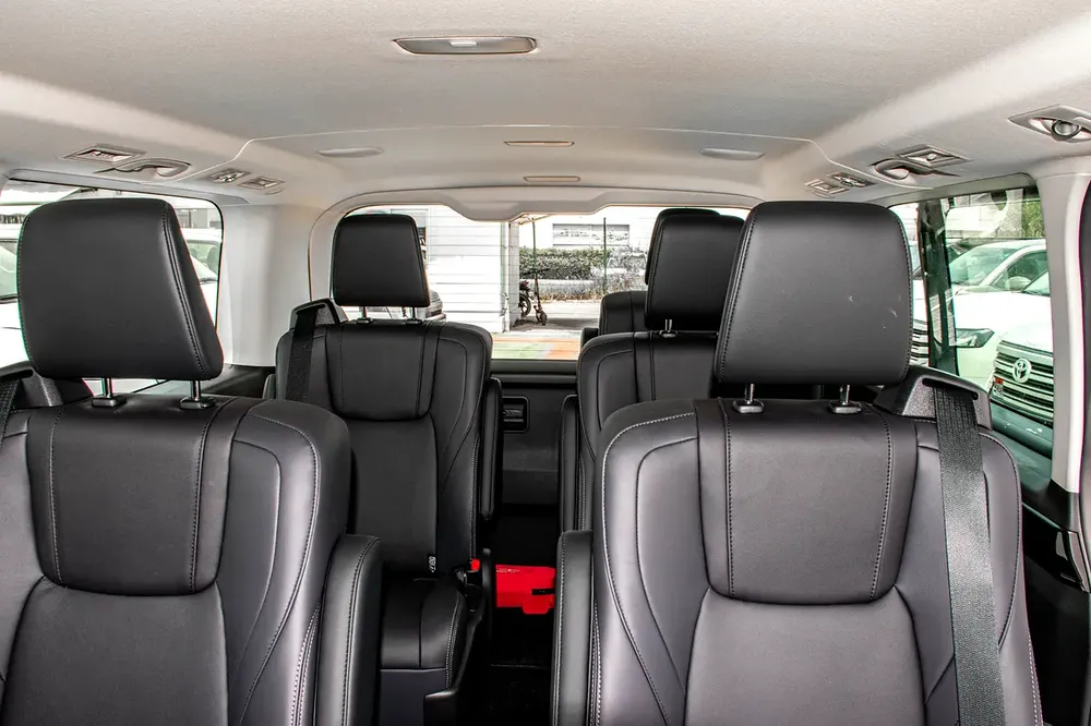 Toyota Granvia 2026 GCC Specs - Brand New Luxury Van - Image 9