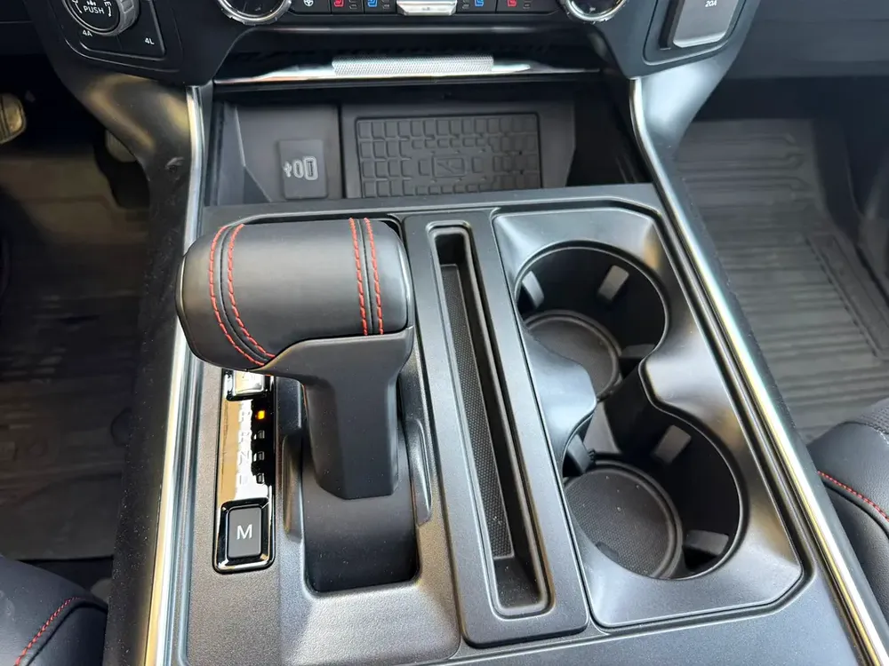 MODEL 2025 FORD F-150 RAPTOR - Image 15