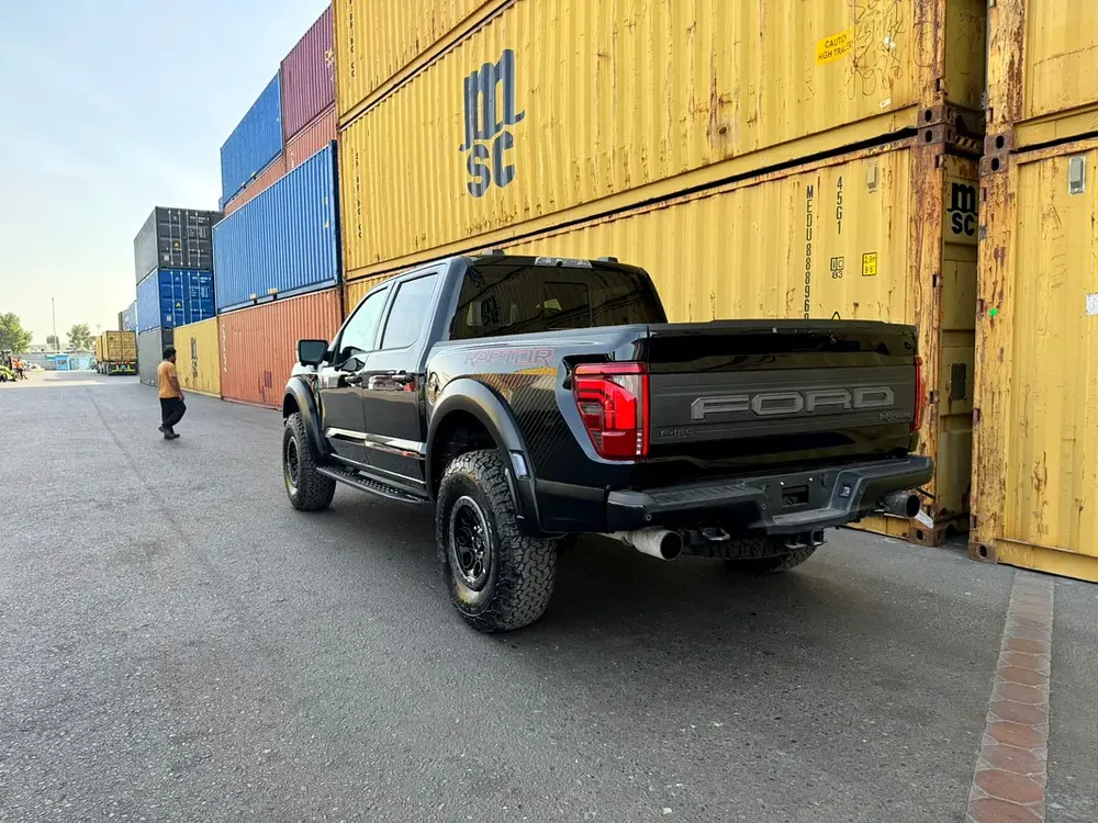 MODEL 2025 FORD F-150 RAPTOR - Image 7