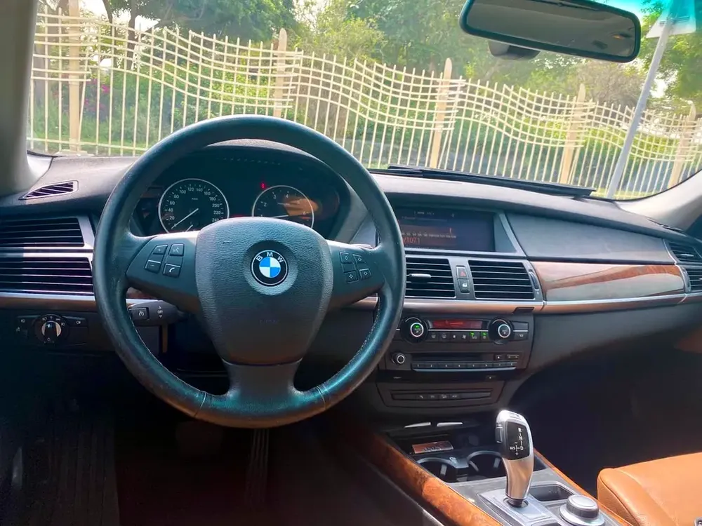 7 SEATER 2008 BMW X5 xDrive 35i || GCC || single owner since new || FULL OPTION ready to drive - Image 10