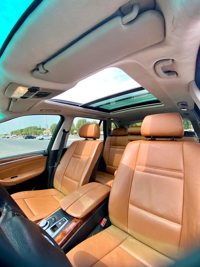 7 SEATER 2008 BMW X5 xDrive 35i || GCC || single owner since new || FULL OPTION ready to drive - Image 12