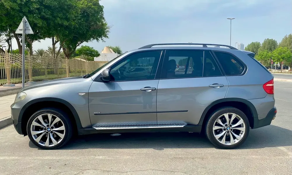 7 SEATER 2008 BMW X5 xDrive 35i || GCC || single owner since new || FULL OPTION ready to drive - Image 14