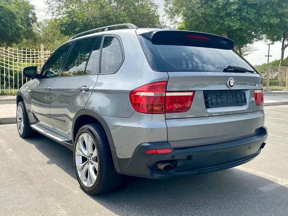 7 SEATER 2008 BMW X5 xDrive 35i || GCC || single owner since new || FULL OPTION ready to drive - Image 7