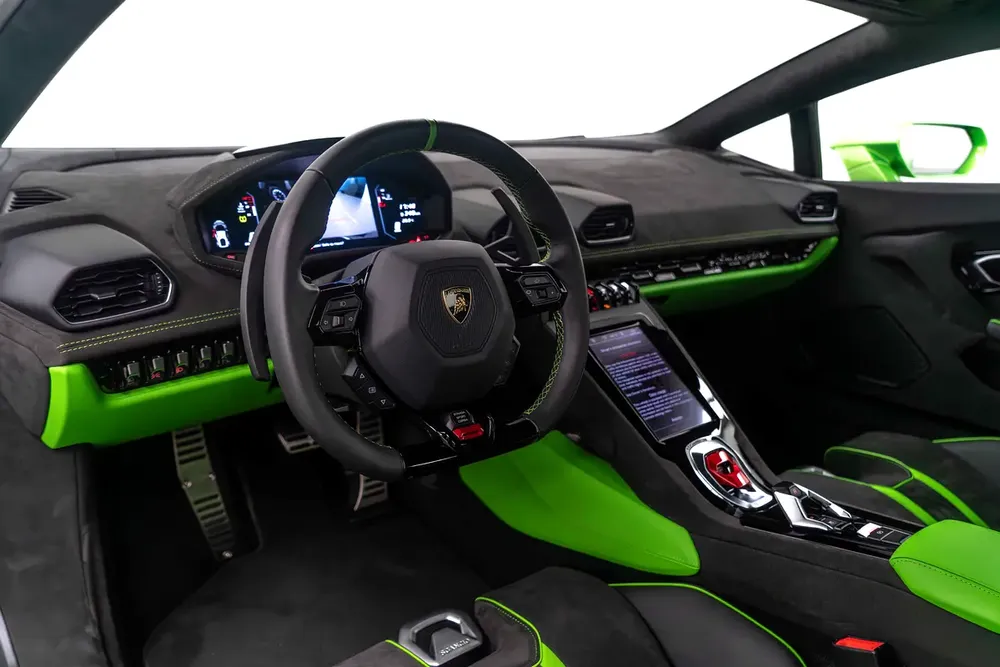 2023 LAMBORGHINI HURACAN TECHNICA / RACING SEATS / CARBON FIBRE - Image 8