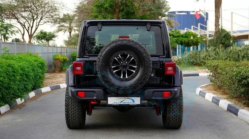 2025 JEEP WRANGLER UNLIMITED RUBICON XTREME 2.0L TURBO GCC 0km With 3 Years Or 60,000 Km Warranty - Image 6