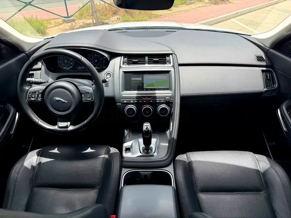 Jaguar E-Pace P200 AWD 2020 GCC Specs - Image 10