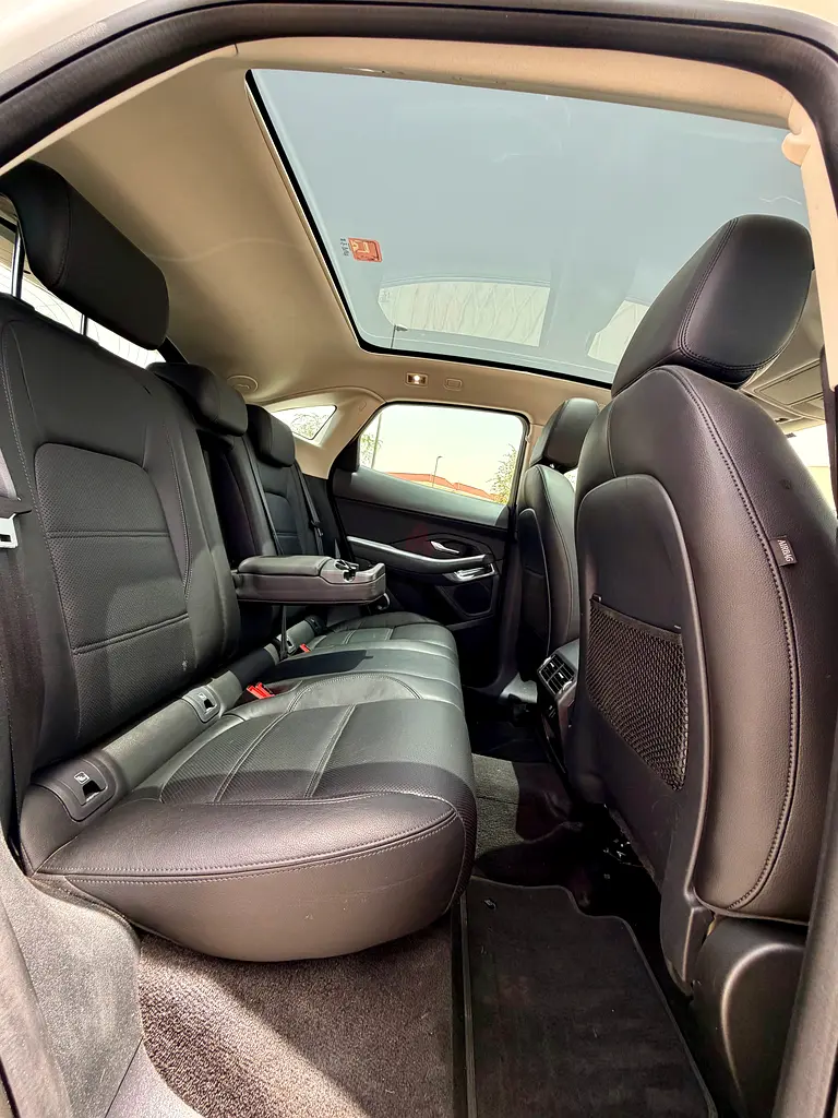 Jaguar E-Pace P200 AWD 2020 GCC Specs - Image 8