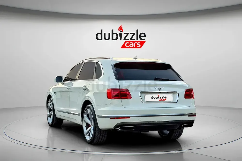 AED 4862/month | 2019 Bentley Bentayga W12 Mulliner | GCC Specs | Ref#413174 - Image 8
