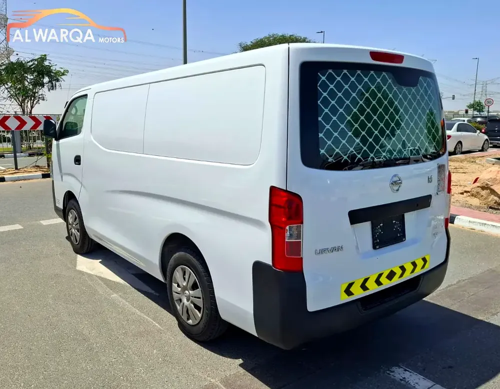 2021 Nissan Urvan - Auto Full Delivery Van Reliable and Spacious - Image 7