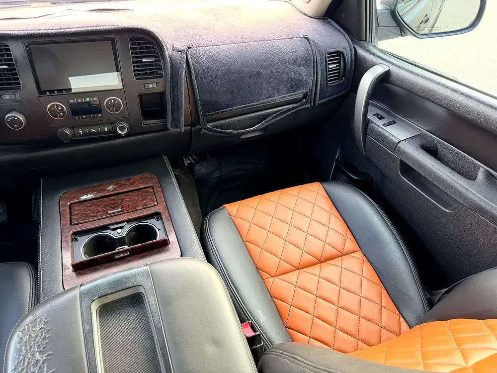 CHEVROLET LT SILVERADO SINGLE OWNER - Image 12