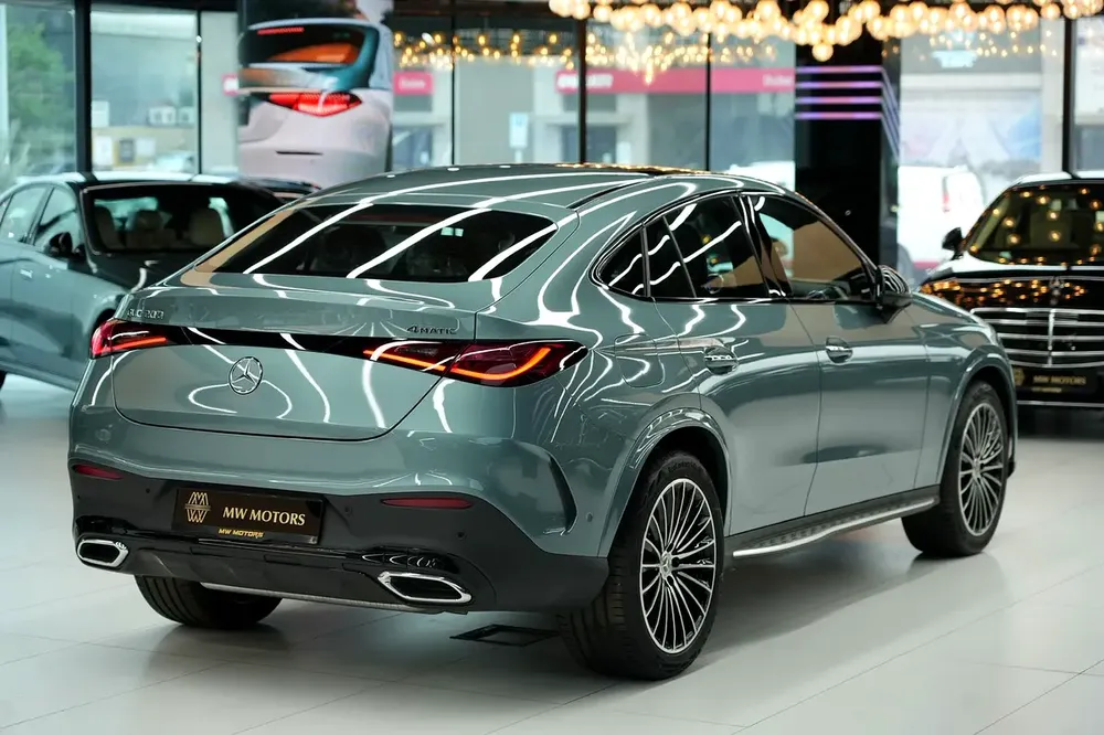 Mercedes-Benz GLC Coupe GLC 200 2026 - GCC Specs - Image 4