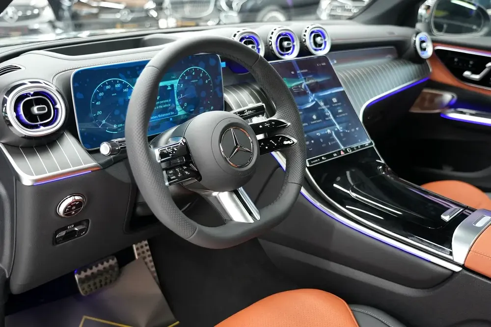 Mercedes-Benz GLC Coupe GLC 200 2026 - GCC Specs - Image 9