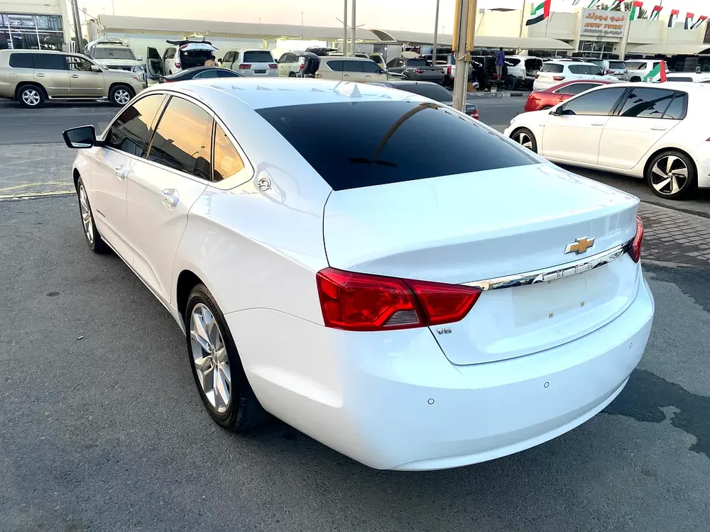 2019 Chevrolet Impala LT, white - Image 10