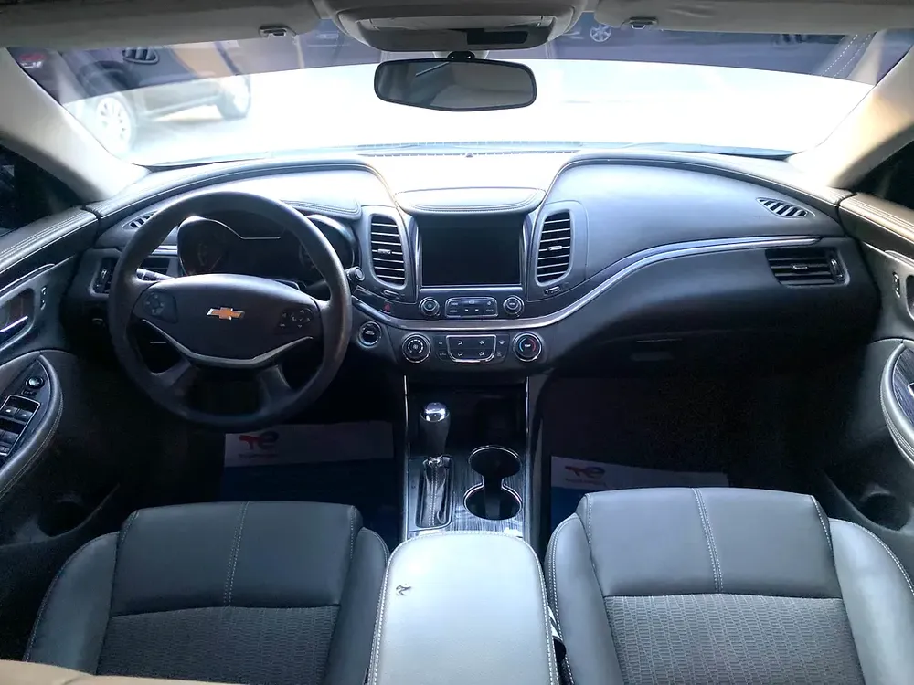 2019 Chevrolet Impala LT, white - Image 16