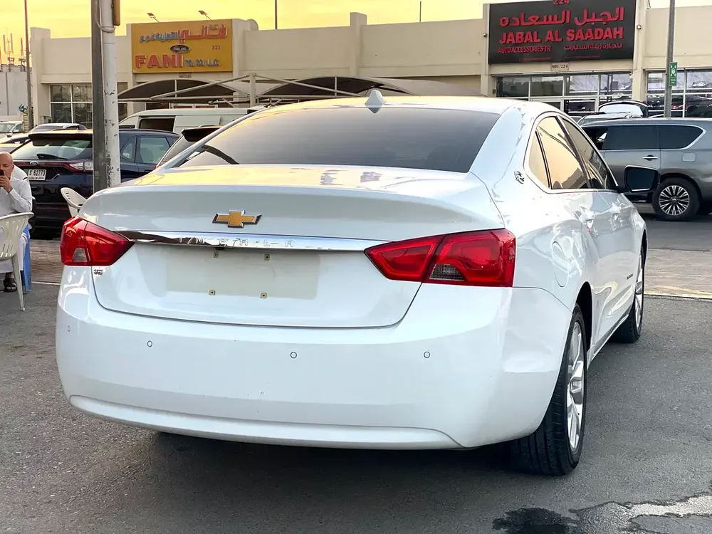 2019 Chevrolet Impala LT, white - Image 6