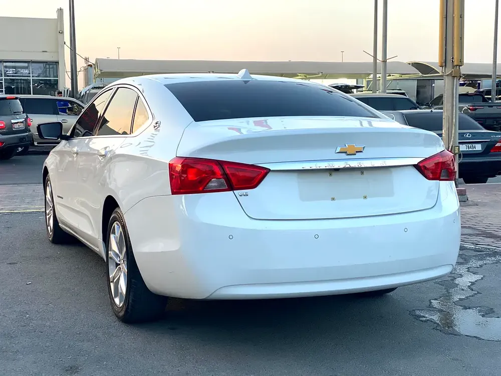 2019 Chevrolet Impala LT, white - Image 7