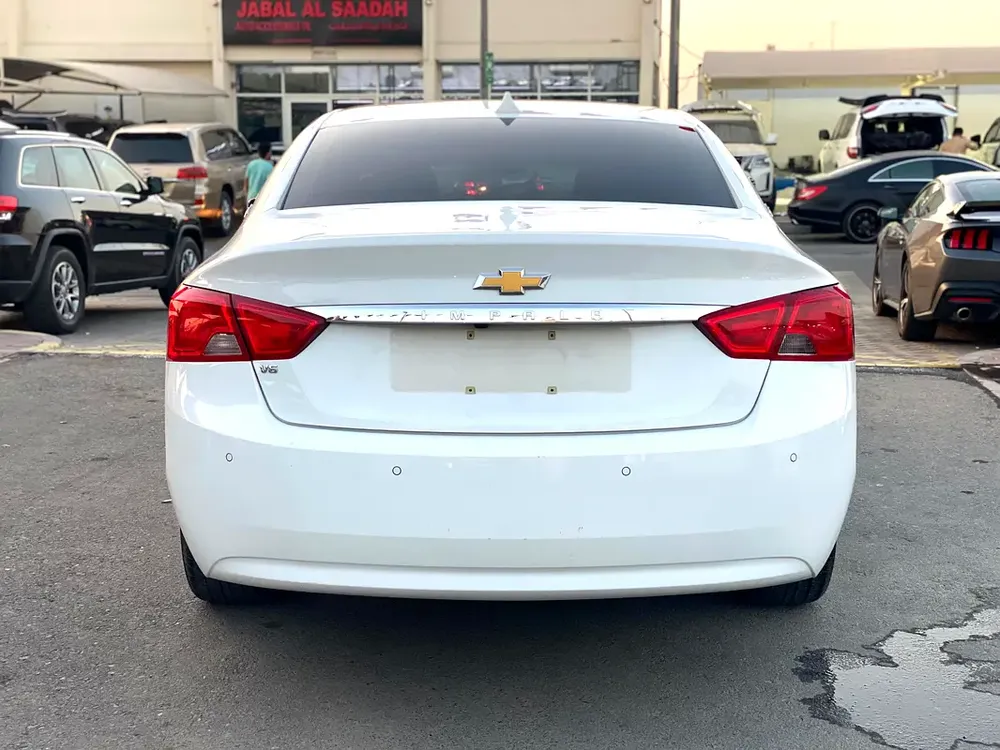 2019 Chevrolet Impala LT, white - Image 8