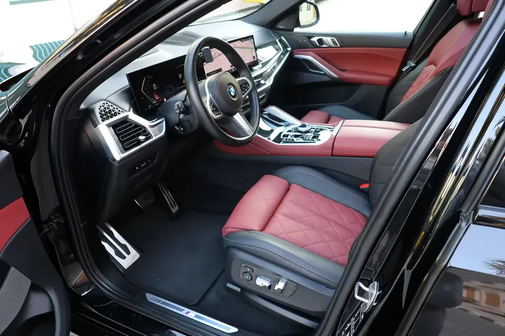 BMW X6 -Xdrive40i M SPORT-2023-65000KM-GCC SPECS-UNDER WARRANT-EXCELLENT CONDITION - Image 13