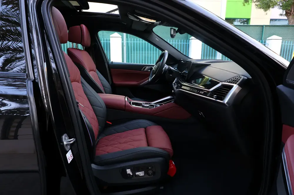 BMW X6 -Xdrive40i M SPORT-2023-65000KM-GCC SPECS-UNDER WARRANT-EXCELLENT CONDITION - Image 18