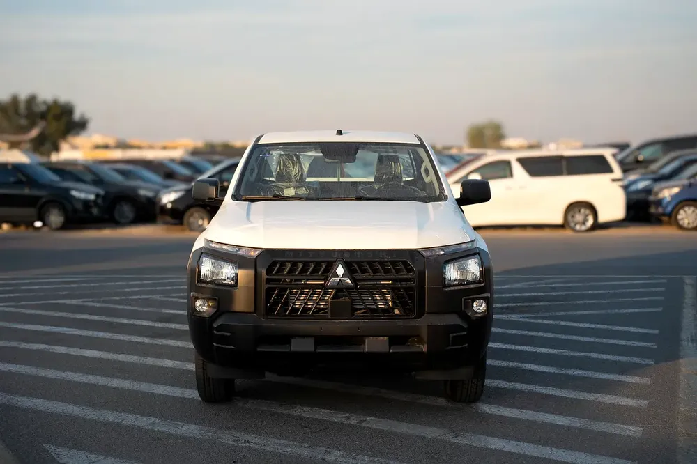 Mitsubishi L200 Single Cab 2026 DIESEL 4x4 Manual - Image 5