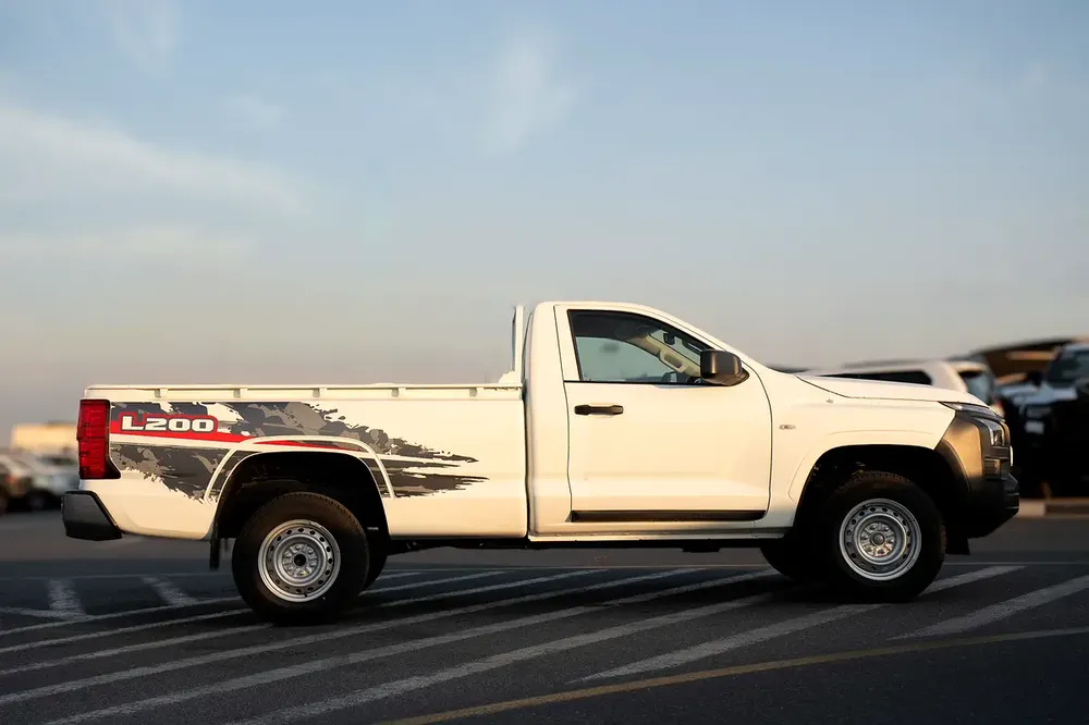 Mitsubishi L200 Single Cab 2026 DIESEL 4x4 Manual - Image 7