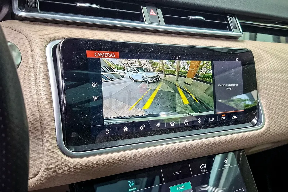 AED 1991/month | 2020 Land Rover Range Rover Velar P250 S | GCC Specs | Ref#424337 - Image 13