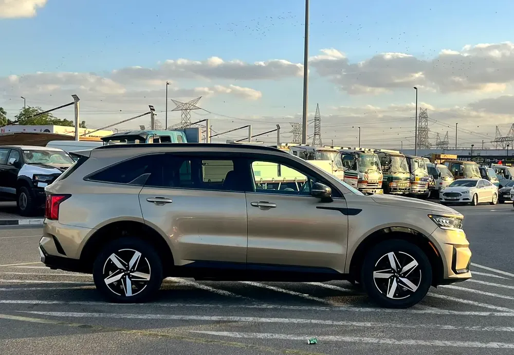 2021 KIA SORENTO EX - 2.5L V4 - Rear Camera  Sensor 4x4 - Leather Seats With Electric - Auto Trunk - Image 8
