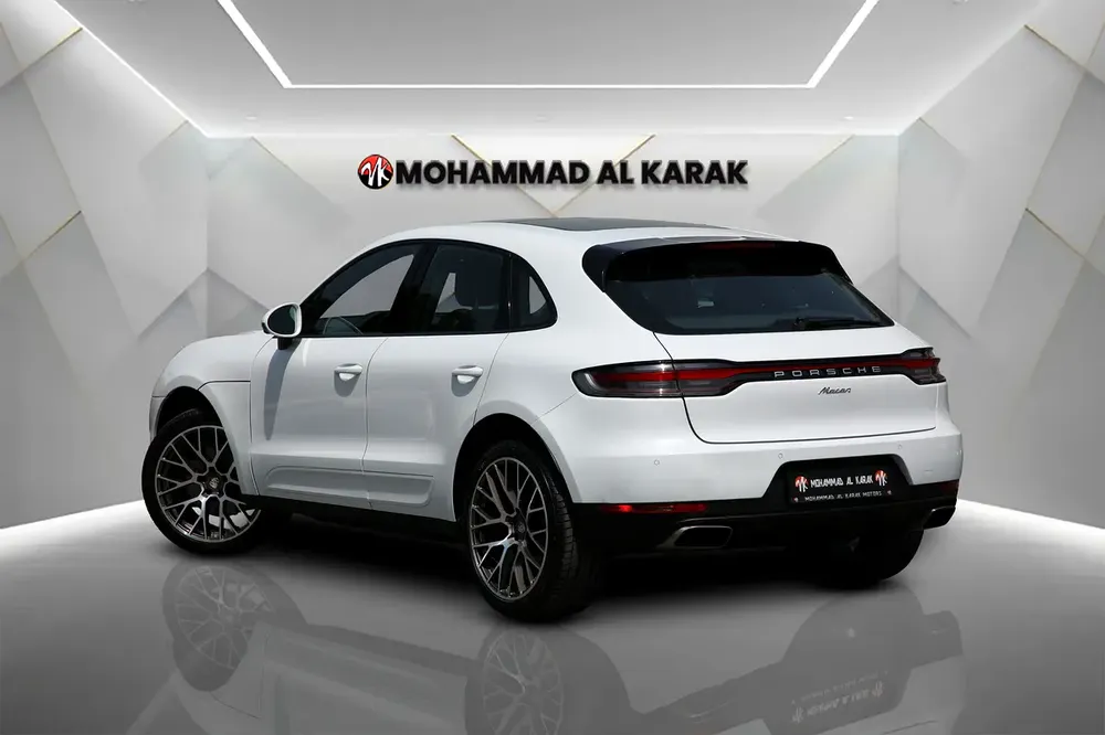 PORSCHE MACAN  2021 - GCC - FULLY LOADED - AMAZING CONDITION - Image 5
