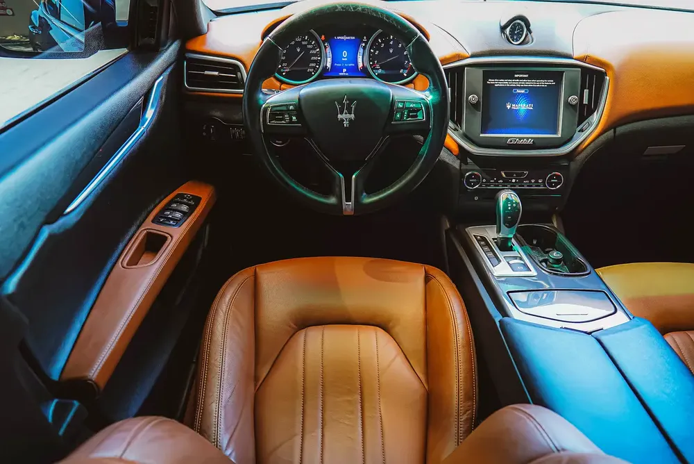 Maserati Ghibli 2015 GCC | Warranty | Flexible D.P. - Image 10