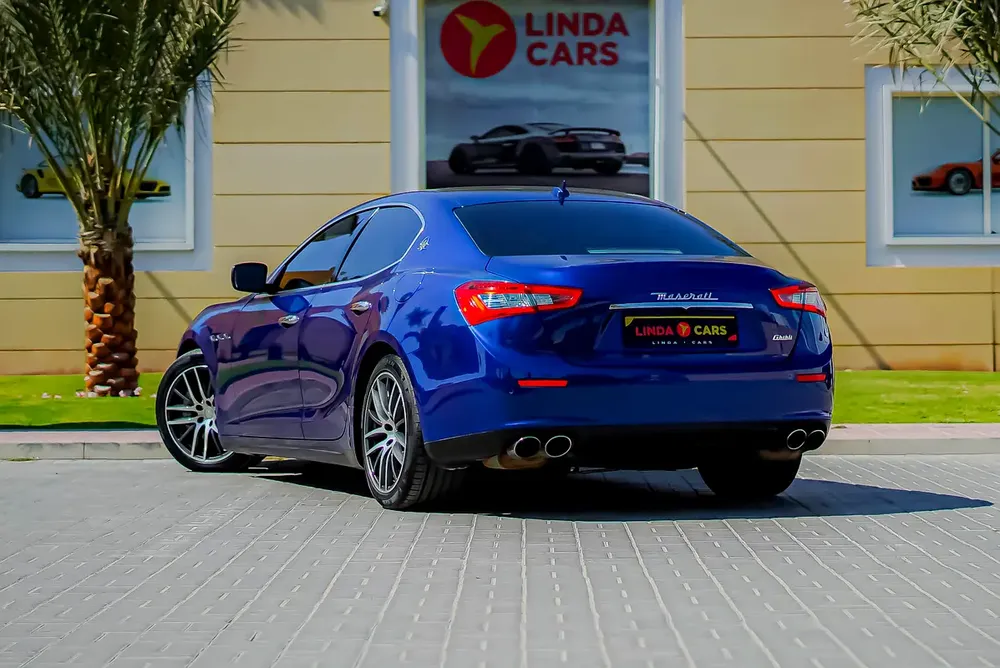 Maserati Ghibli 2015 GCC | Warranty | Flexible D.P. - Image 6