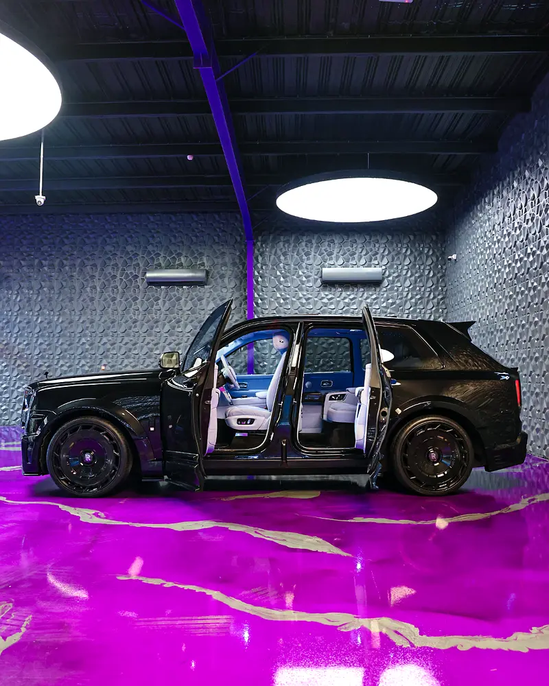 ROLLS-ROYCE CULLINAN BLACK BADGE - 2020 - EUROPE - Image 10