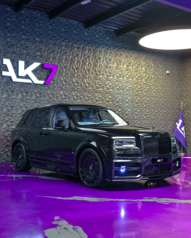 ROLLS-ROYCE CULLINAN BLACK BADGE - 2020 - EUROPE - Image 9