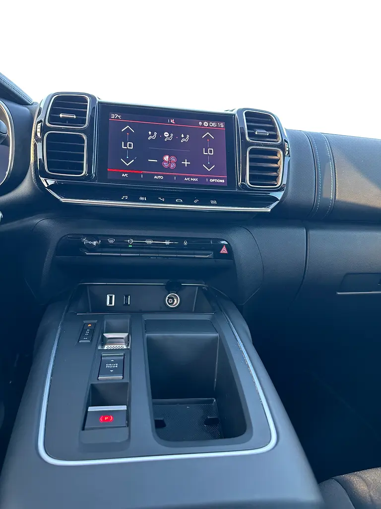 Citroen C5 Aircross Shine 2023 - GCC Specs - Full Option - Under Warranty - Image 10