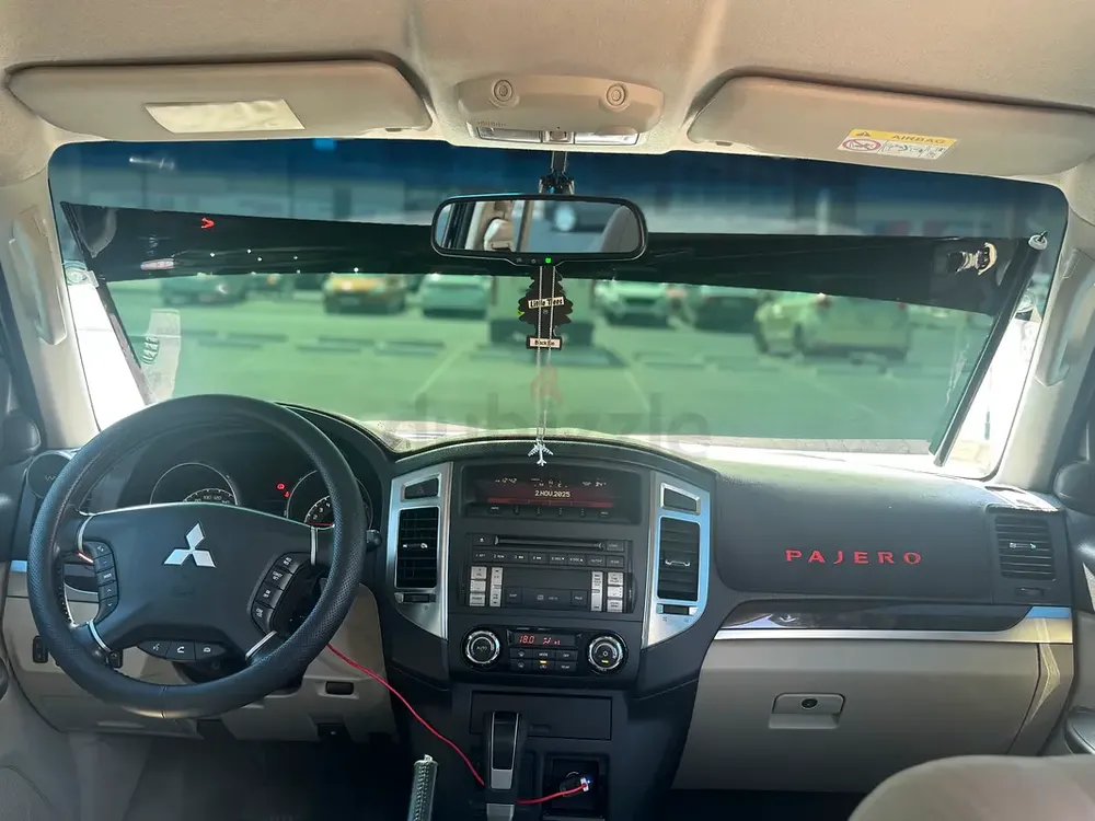 Mitsubishi Pajero 2015 GLS | GCC - Image 11