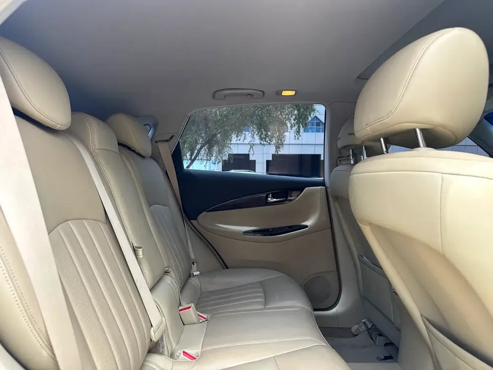 Infiniti QX50 2016 Standard GCC Specs - Image 10