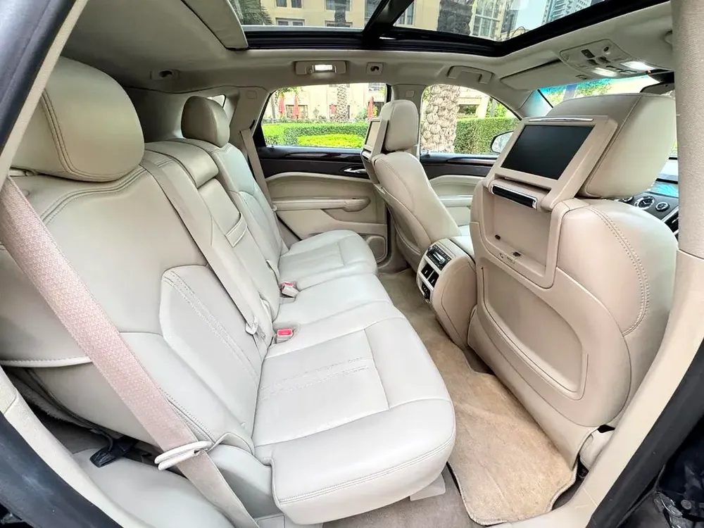 Unique Cadillac SRX “” Full Options “” GCC “”  LOW MILEAGE “” CLEAN INSIDE & OUTSIDE “” PANORAMI - Image 14