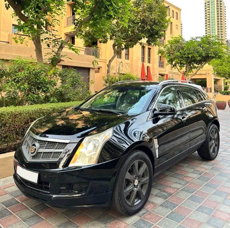 Unique Cadillac SRX “” Full Options “” GCC “”  LOW MILEAGE “” CLEAN INSIDE & OUTSIDE “” PANORAMI - Image 5