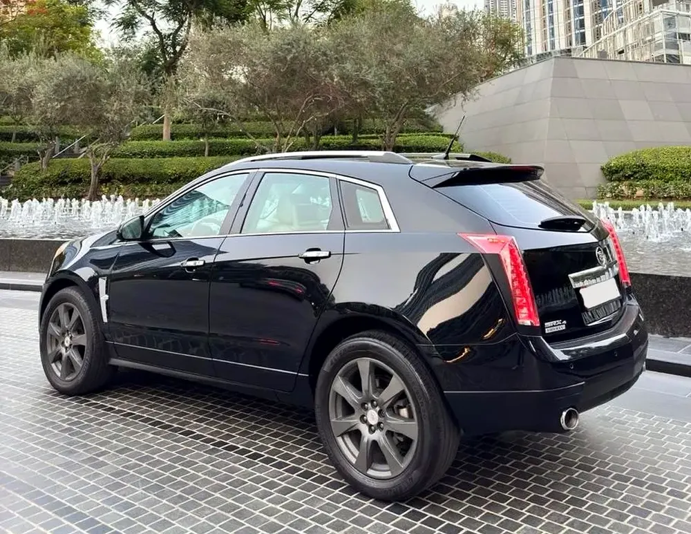 Unique Cadillac SRX “” Full Options “” GCC “”  LOW MILEAGE “” CLEAN INSIDE & OUTSIDE “” PANORAMI - Image 6