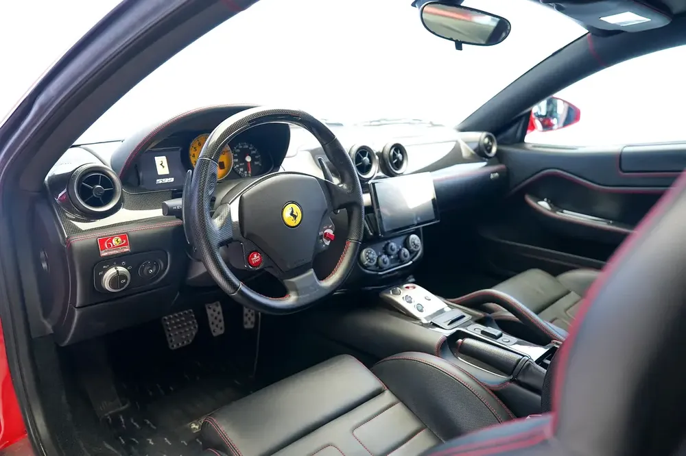599 GTB | CARBON INTERIOR | WARRANTY AVAILABLE - Image 7